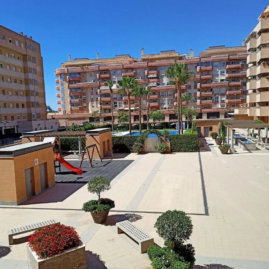 Holidays2Malaga Termica Apartment With Salt Water Pool 200M From The Beach