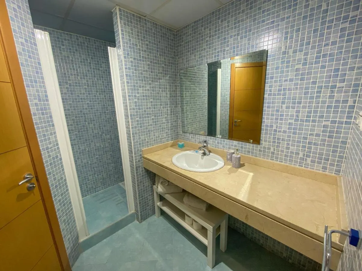 Holidays2Malaga Termica Apartment With Salt Water Pool 200M From The Beach Spain