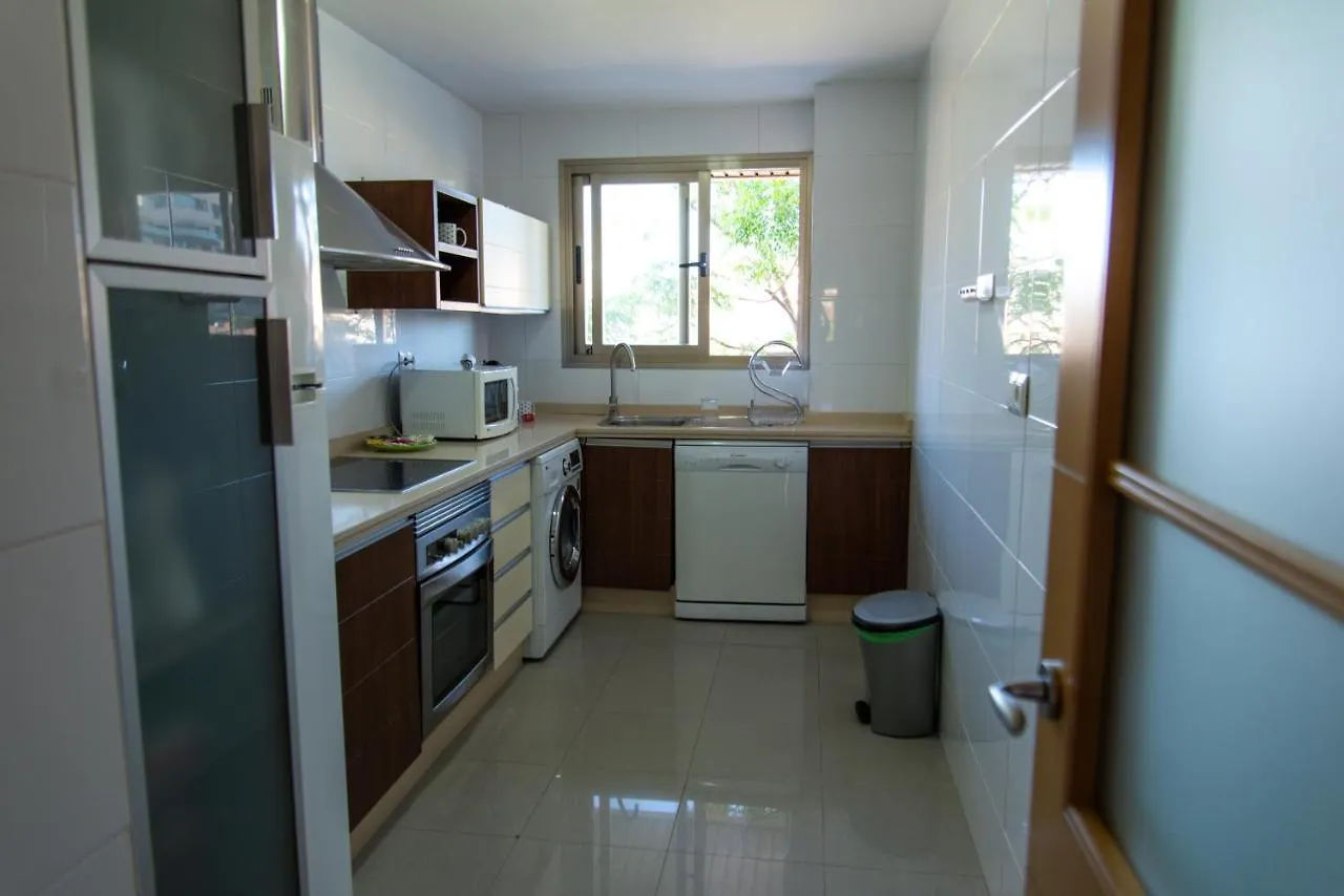 Holidays2Malaga Termica Apartment With Salt Water Pool 200M From The Beach 0*, Malaga Spain