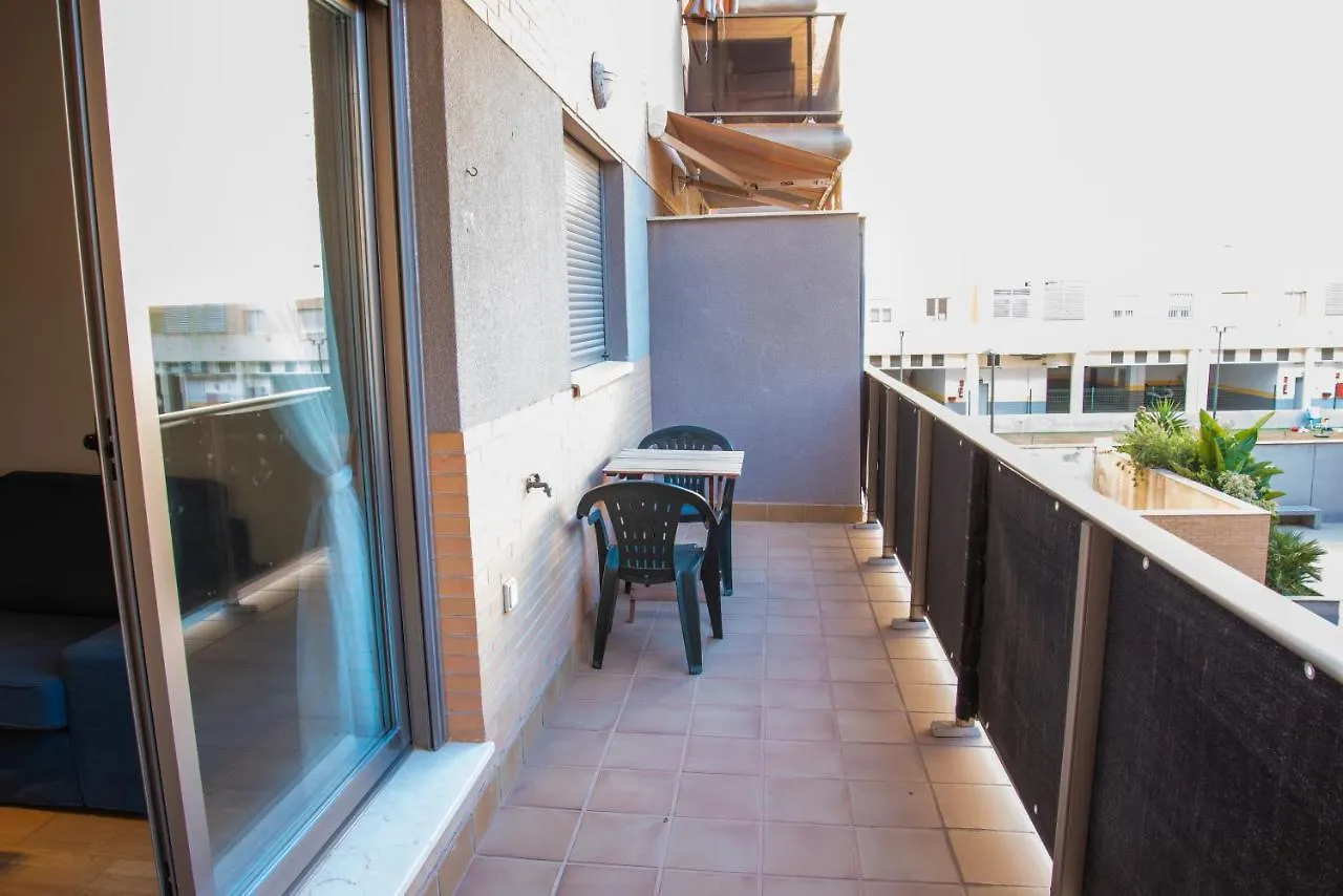 Holidays2Malaga Termica Apartment With Salt Water Pool 200M From The Beach