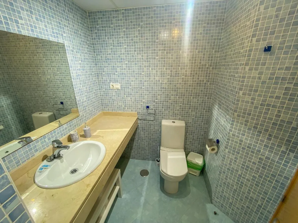 Holidays2Malaga Termica Apartment With Salt Water Pool 200M From The Beach
